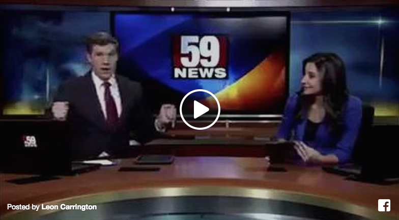 cruck at news desk