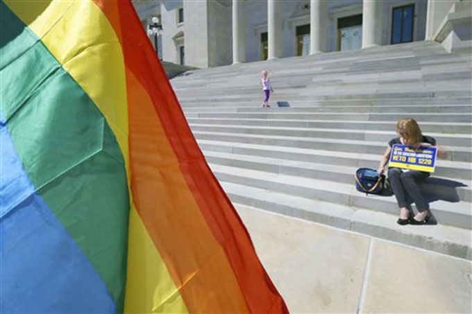 History Made Obama Signs Lgbt Anti Discrimination Bill Leon Carrington